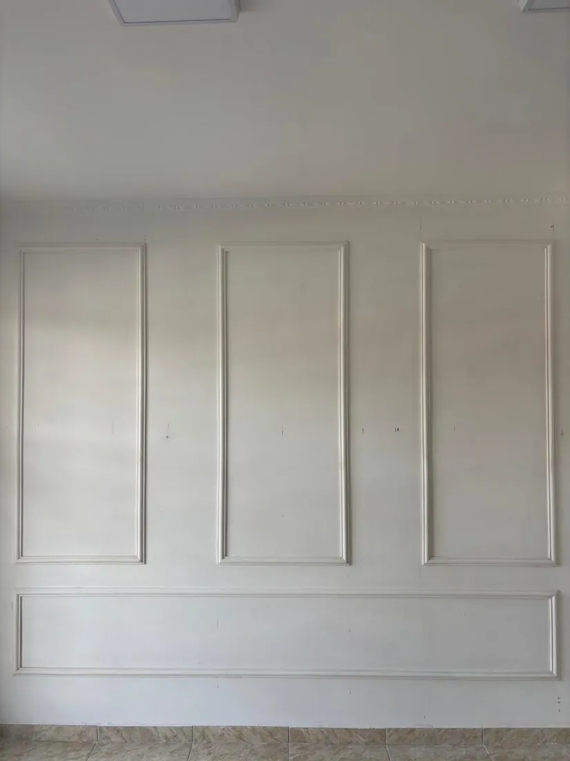 Boiserie decorativa em sala
